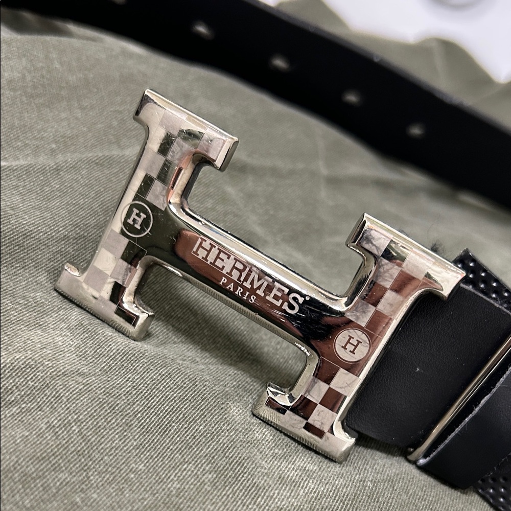 Used Hermes Black and Silver Belt size 32